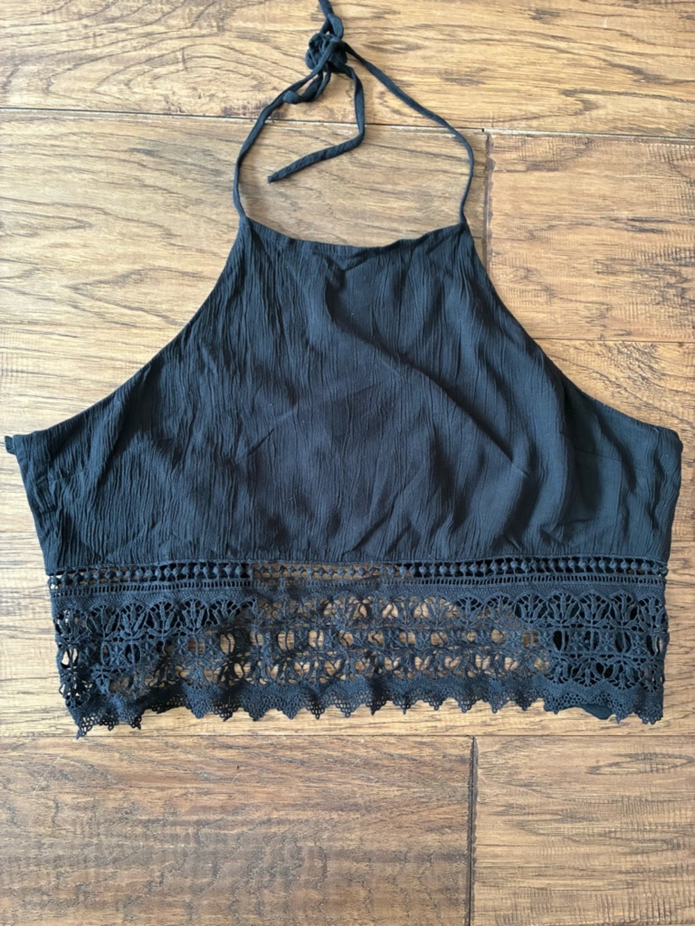 American Eagle Outfitters Black Halter Crochet-Trim Crop Top